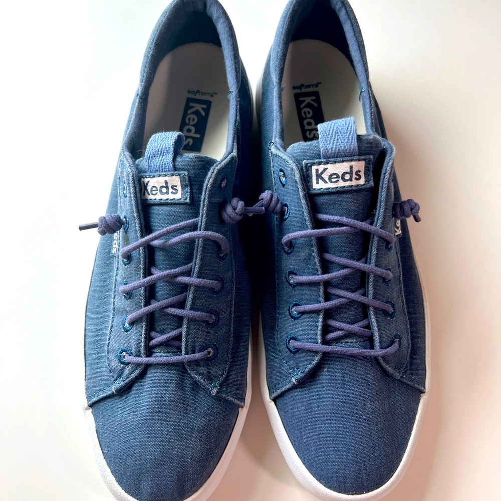 Keds size 8 slip-ons